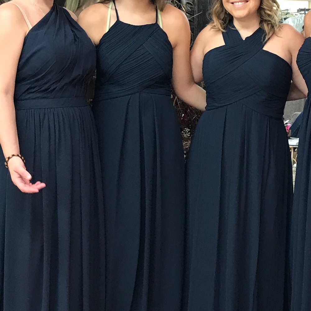 Dress - Picture 2 of 7